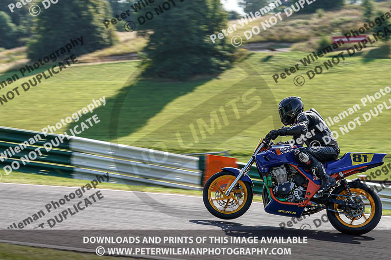 cadwell no limits trackday;cadwell park;cadwell park photographs;cadwell trackday photographs;enduro digital images;event digital images;eventdigitalimages;no limits trackdays;peter wileman photography;racing digital images;trackday digital images;trackday photos